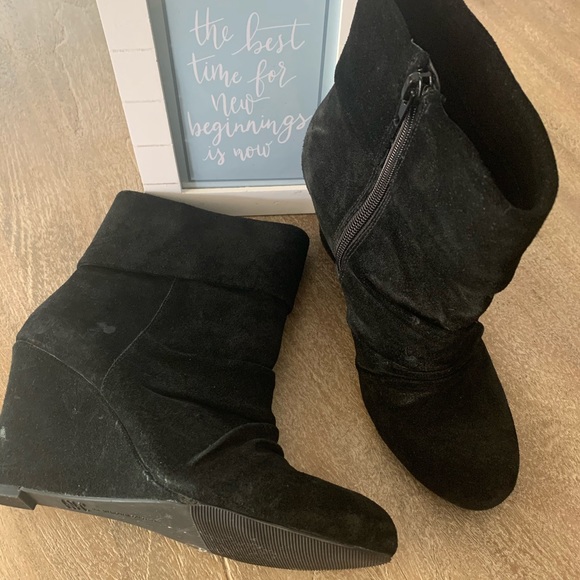 Women’s Inc. International Concept Booties - Picture 2 of 9